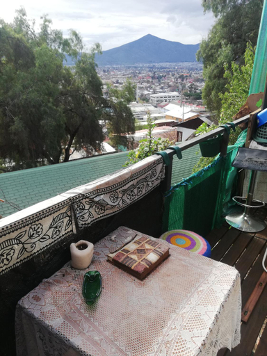Others 2, The Art House Above, Santiago