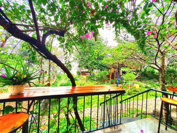 Lacasa Trang An Villa, Hoa Lư