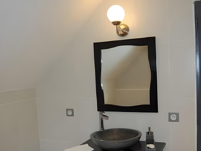 Bathroom 3, Maison d'hotes & Gites Domaine de la Garaye, Côtes-d'Armor