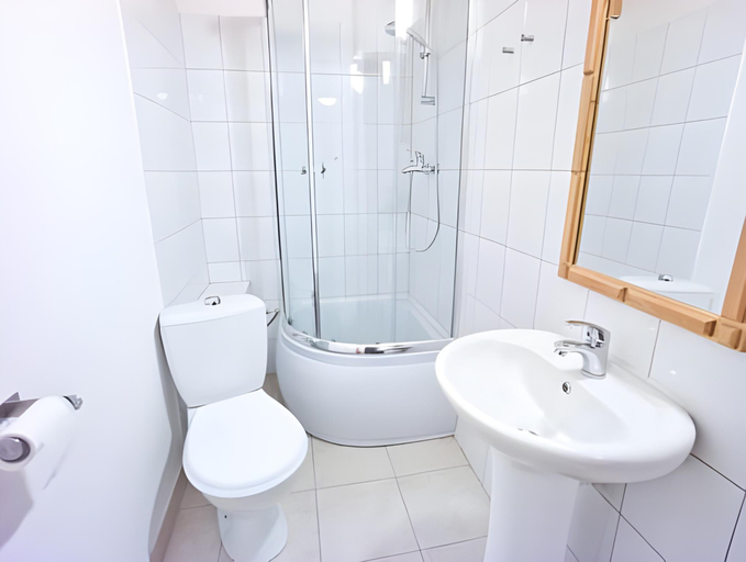Bathroom 3, Roller Aparthotel, Kraków City