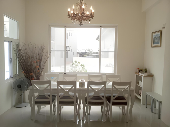 Food & Drinks, Flower Blank House, Taitung
