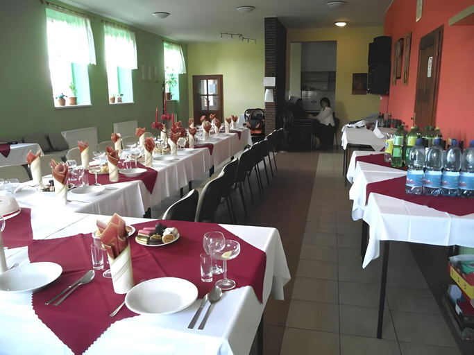 Food & Drinks 3, Penzion Slavia, Poprad