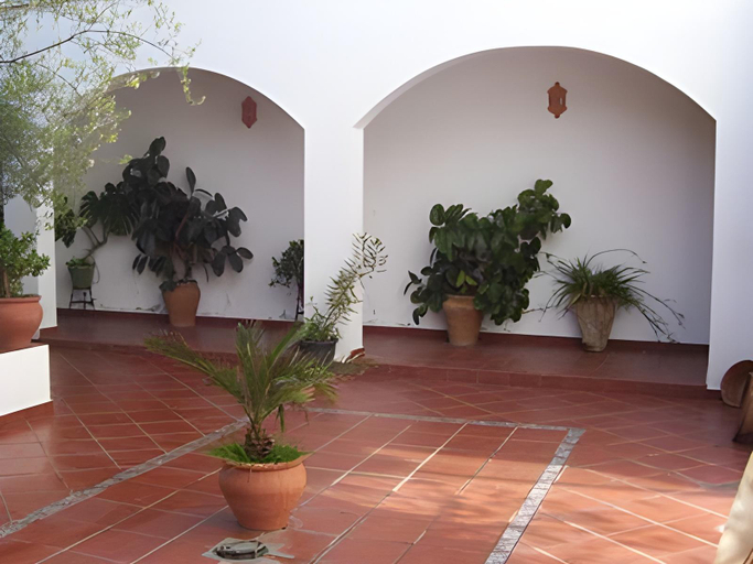 Others 2, Casa Concha, Sevilla