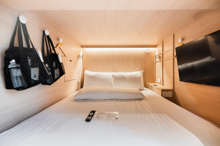 Bedroom 16