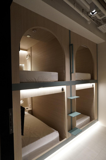 Bedroom 6