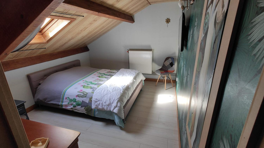 Bedroom 2, Camp paradis, Ardennes