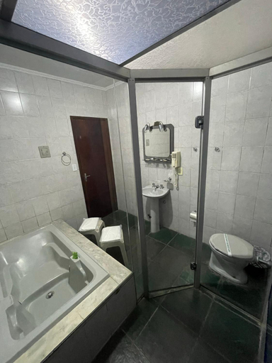 Others 5, Free Way Motel, Poços de Caldas