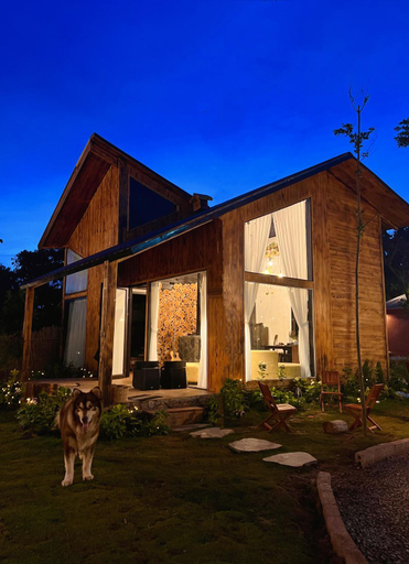 Mat Pet Farm - Moc Chau, Mộc Châu