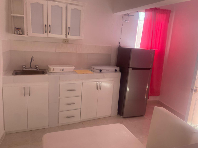 Others 5, Residencial Lucy, Boca Chica