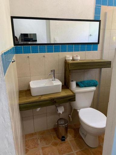Bathroom 3, Alemão Cabanas, São Sebastião