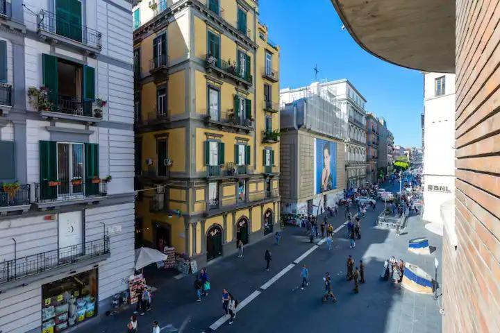 Others 3, Barone Home, Napoli
