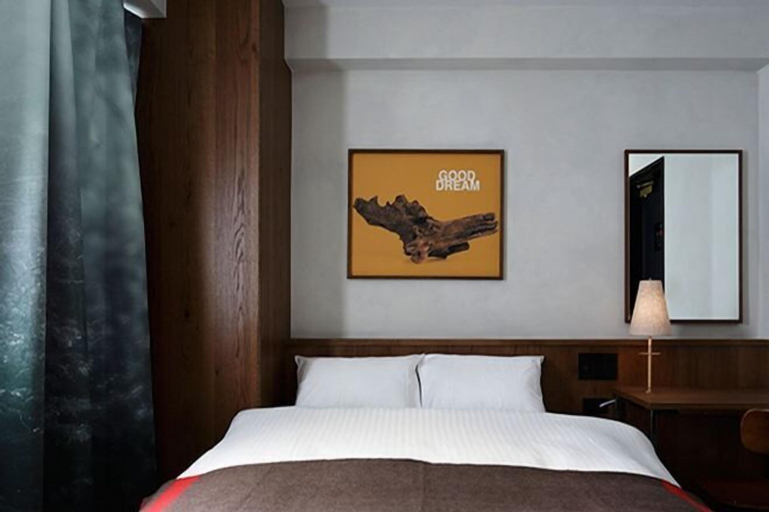 Bedroom 8