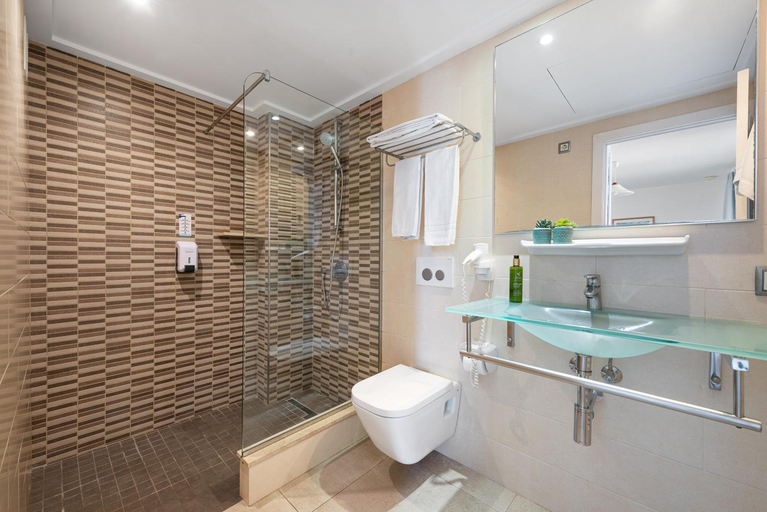 Others 5, Apartamentos Ferrera Park, Baleares