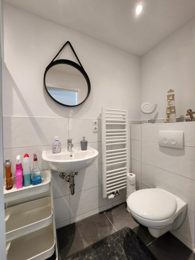 Others 3, Cozy Apartment mit WIFI, Aufzug & Kostenlos Parken EL-Living, Augsburg