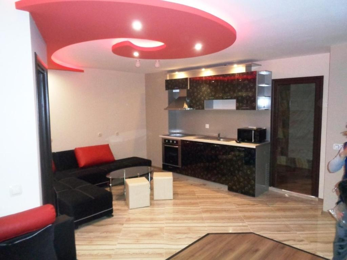 Others 5, "При братята" - Apartments & Studios, Sandanski