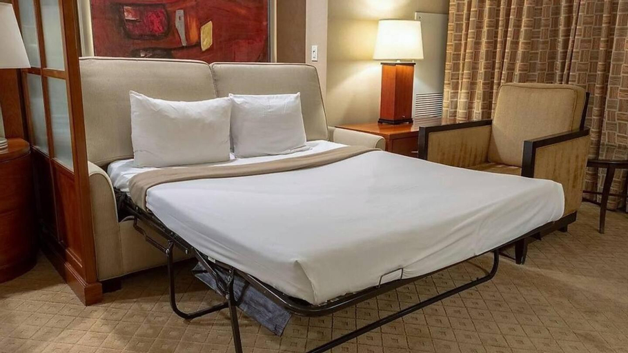 Bedroom 28