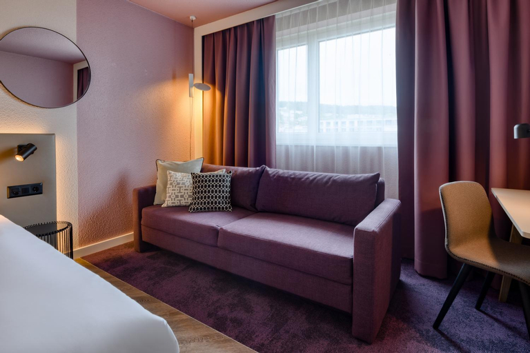 Bedroom 29