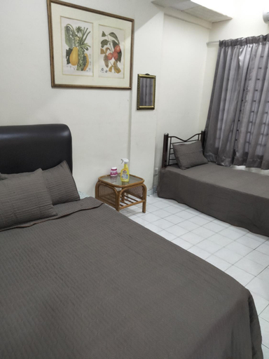 Bedroom 2, Seaview beach homestay pd, Port Dickson
