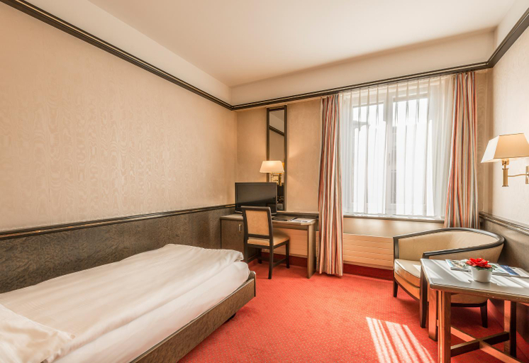 Bedroom 10