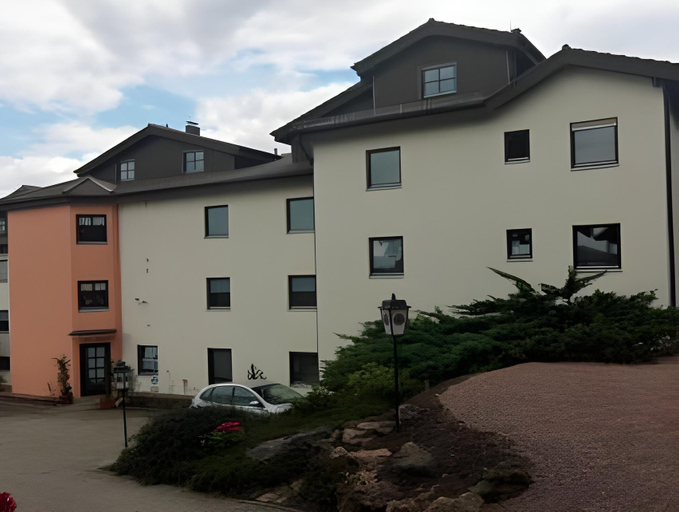 Others 2, Apart-Hotel Kastanienhof, Donnersbergkreis