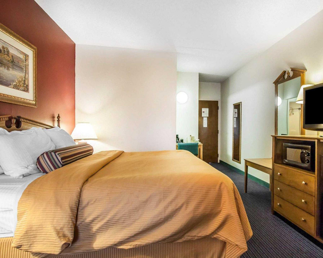 Bedroom 6