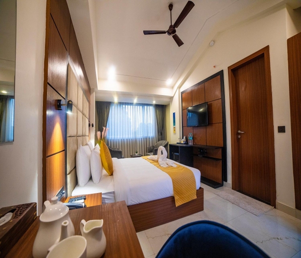 Bedroom 8