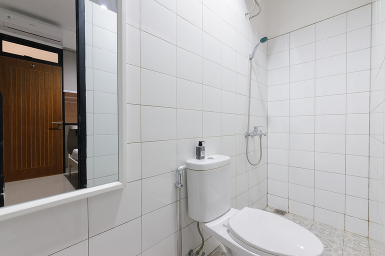 Bathroom 3