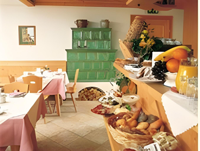 Food & Drinks 2, Resort Amadeus-Landhaus Amadeus, Liezen