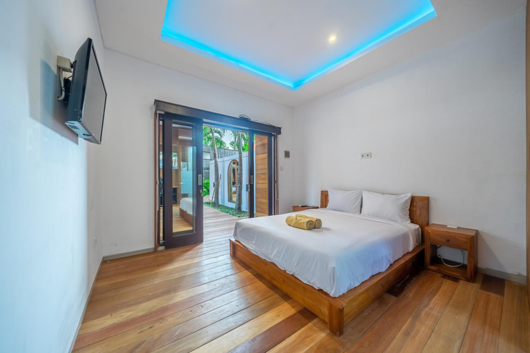Bedroom 13