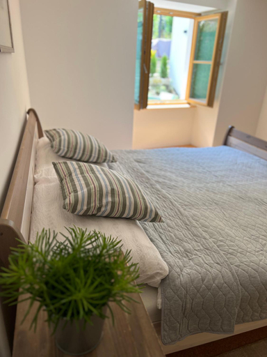 Bedroom 14