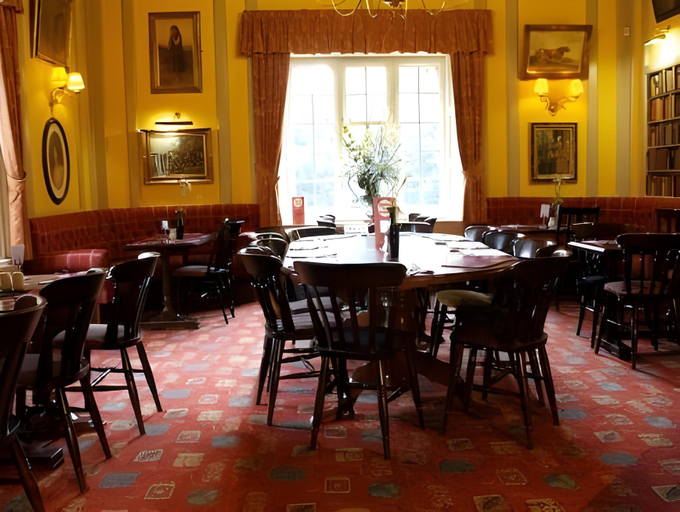 Food & Drinks 4, The Highdown – Brunning and Price, West Sussex