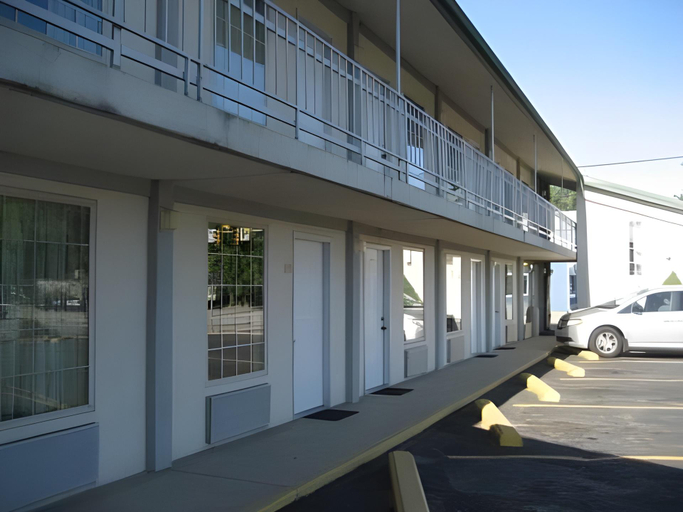 Others 4, Budget Inn - Washington, Daviess
