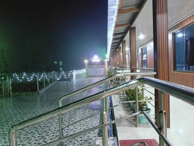Others 5, HQ Resort, Lower Subansiri