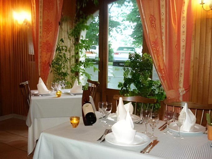 Food & Drinks 5, Hotel des Chazes, Cantal