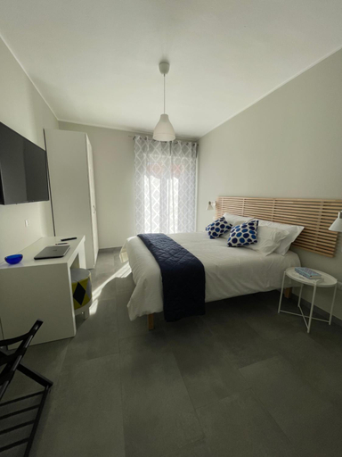 Others 4, ViaRiva Rooms, Cagliari