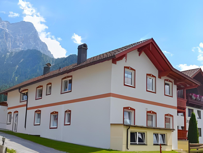 Others 2, Appartementhotel Zugspitzhof, Reutte