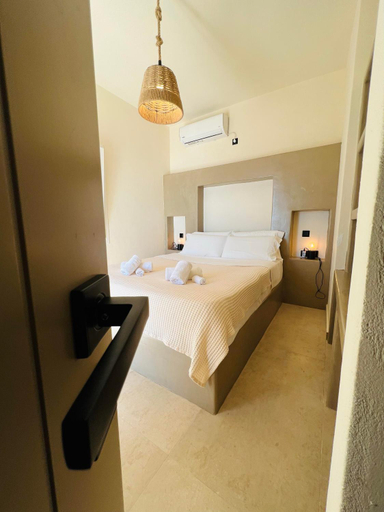 Others 4, Thermyes Villas 3 with private pool, South Aegean