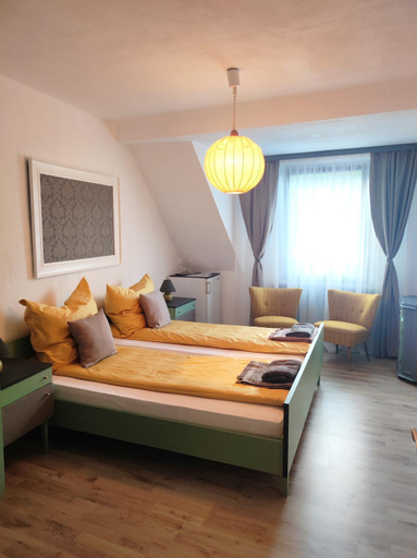 Bedroom 14