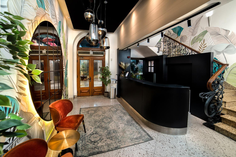Others 4, NATALI Luxury suites PARKING, Belgrade