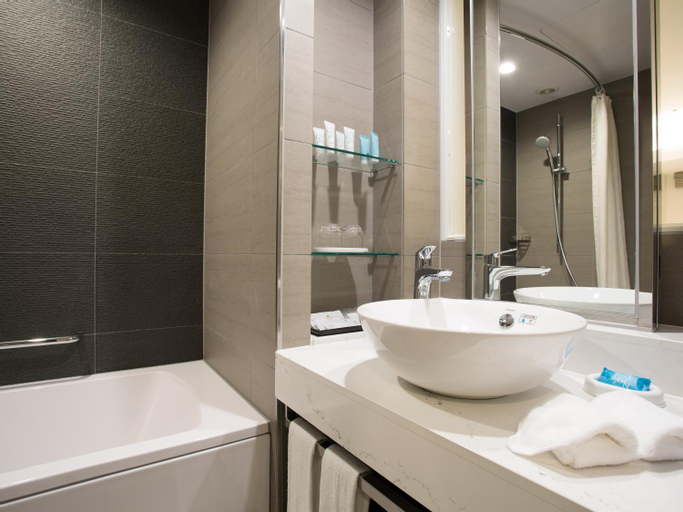 Bathroom 5