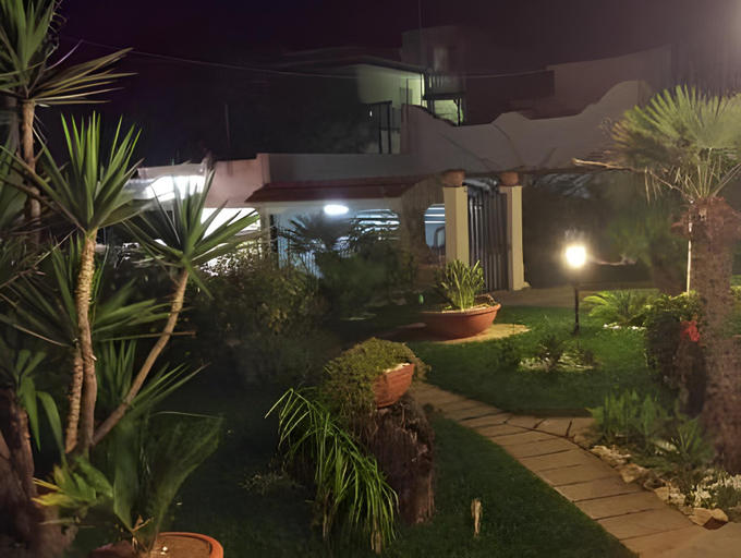 Others 3, B&B Stellamarina, Taranto