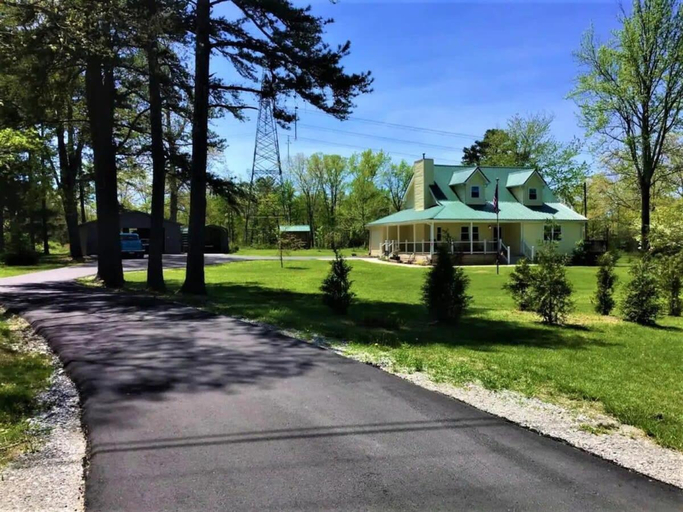 Others 5, Golf & Southern Comfort Cape with Loft at The Cove, Cumberland
