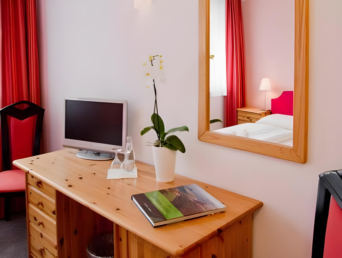 Bedroom 2, Hotel garni Grundmuhle, Sächsische Schweiz-Osterzgebirge