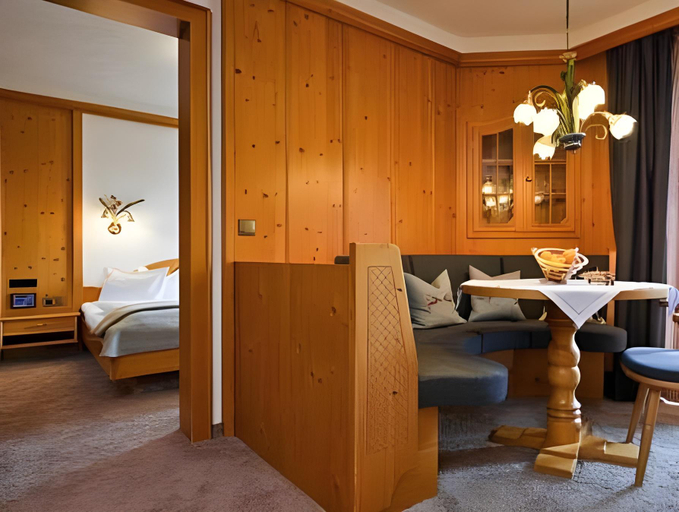 Bedroom 3, Haller's Geniesserhotel, Bregenz