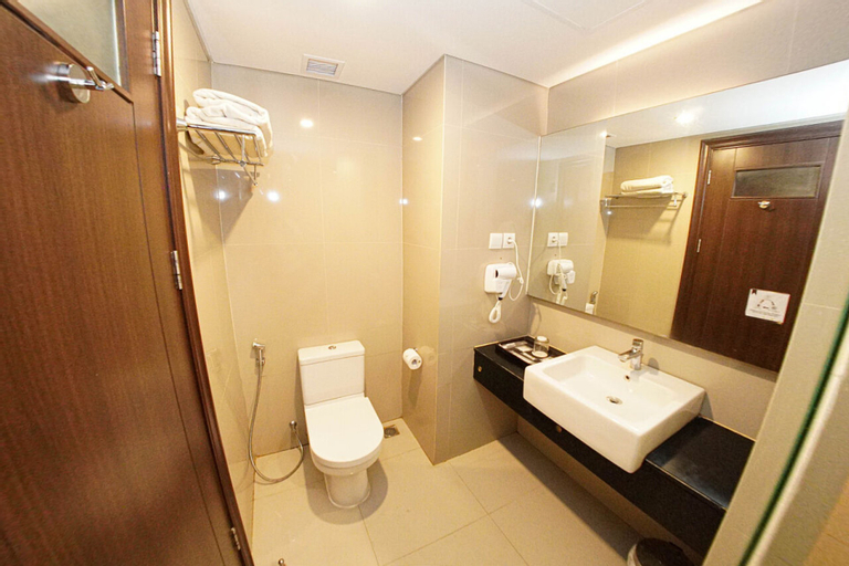 Bathroom 6