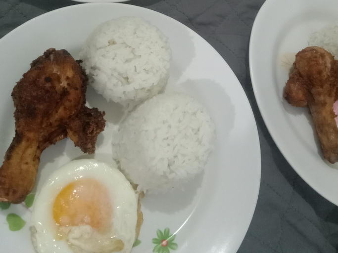 Food & Drinks, JY7 Room Rentals Cebu, Cebu City