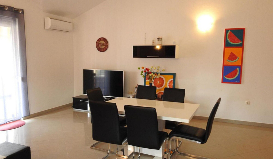 Others 5, Expansive Ciovo Apartment With Sea-views, Balcony and Outdoor Dining, Okrug
