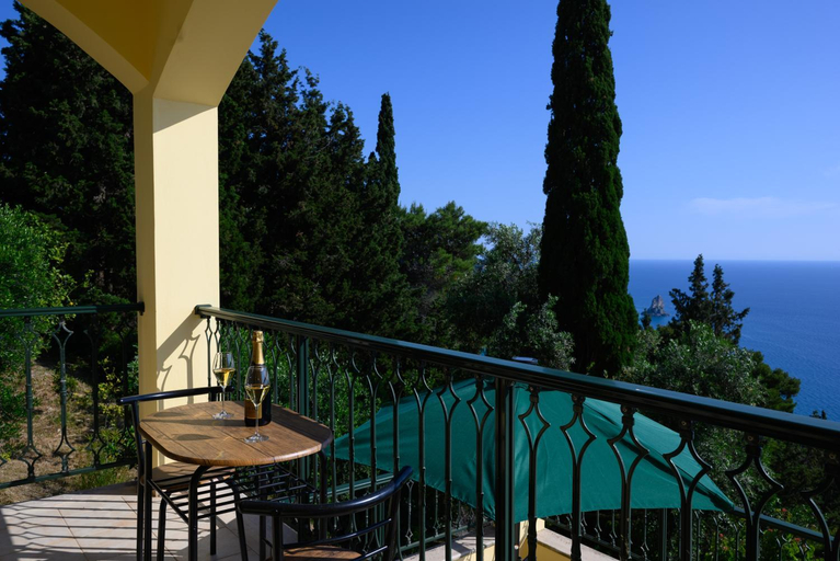 Surrounding environment 3, Nisos Sunset Apartments Agios Gordios, Ionian Islands