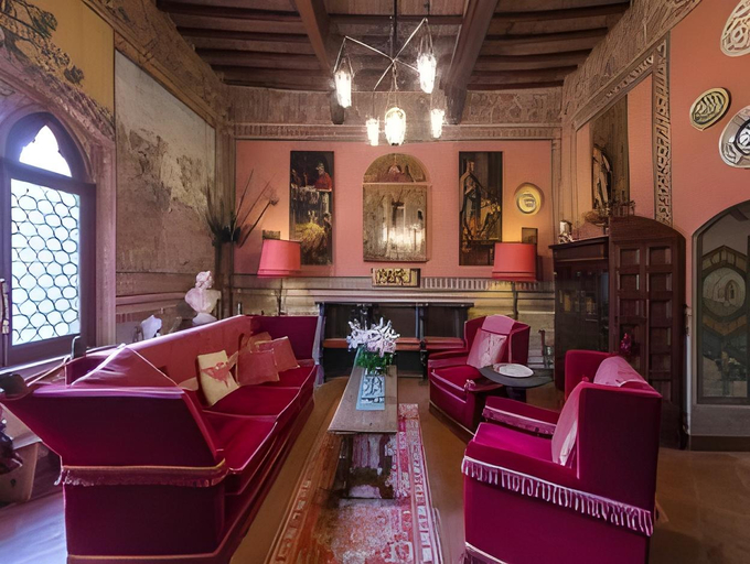 Others 5, Castelletto di Montebenichi Hotel, Arezzo