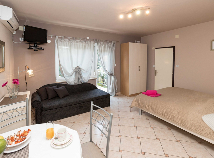 Others 5, Beachfront Crikvenica Apartments With Sea View, Crikvenica